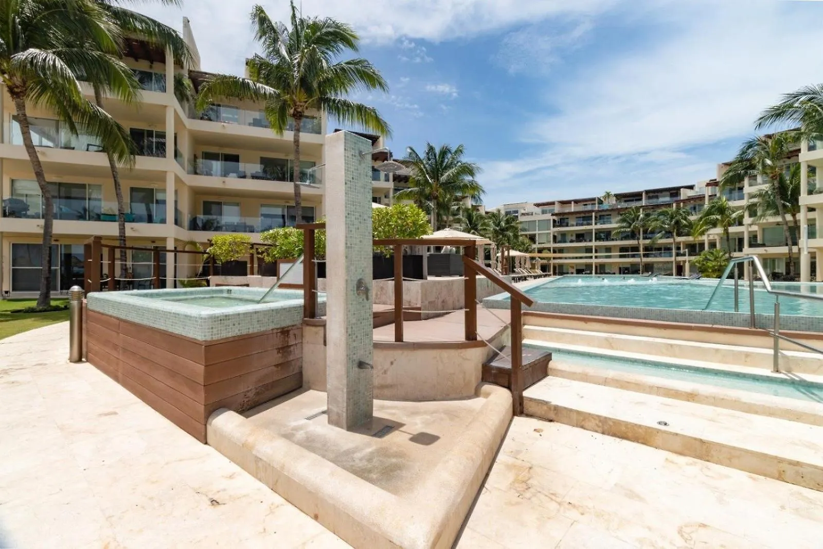Elements Penthouse 6 Condo Playa del Carmen